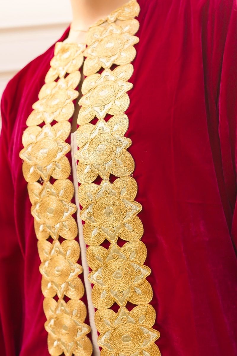 Kimono Burdeos Cenefa Dorada - Imagen 4