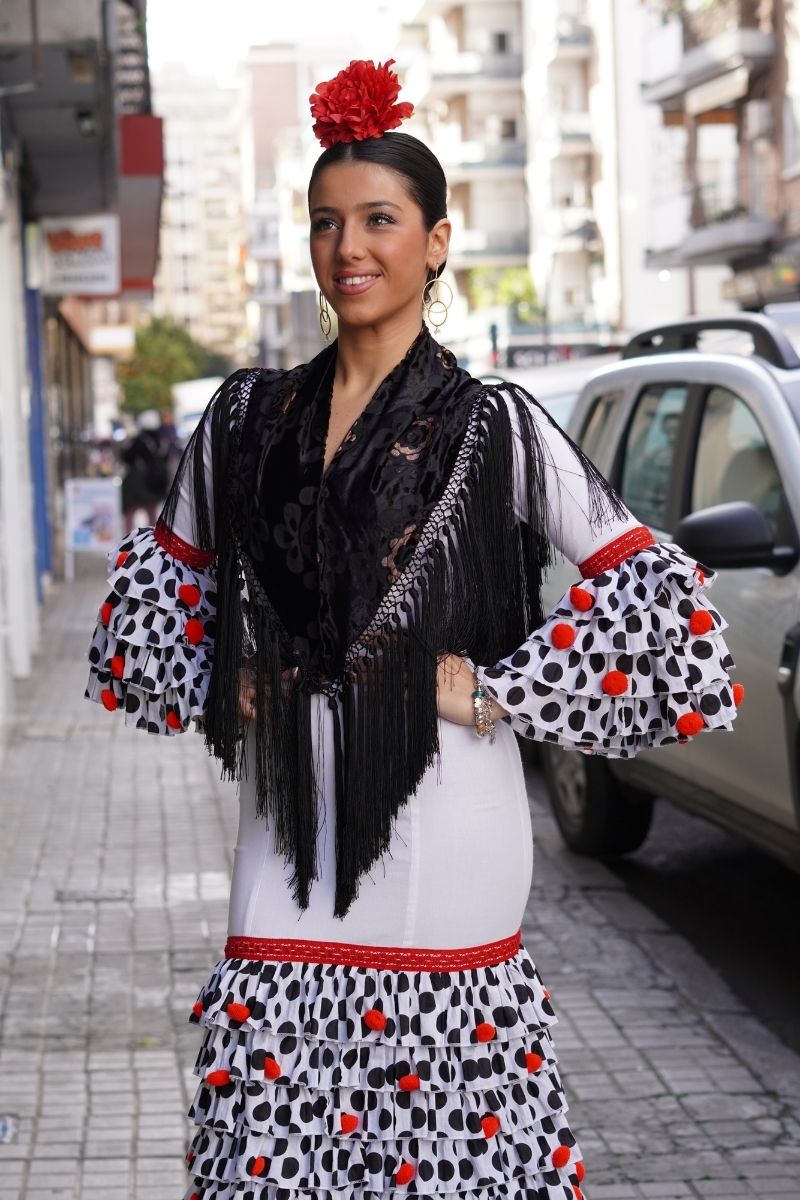Mantoncillo Flamenca Terciopelo Negro