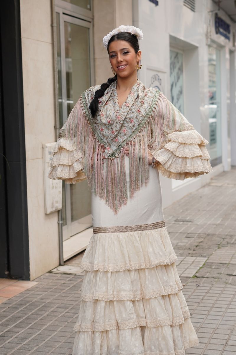 Traje de Flamenca Azucena - Imagen 3